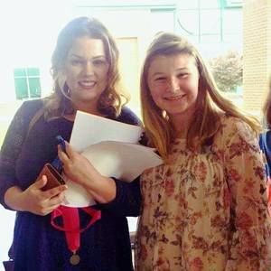 Meet your Posher, Laura